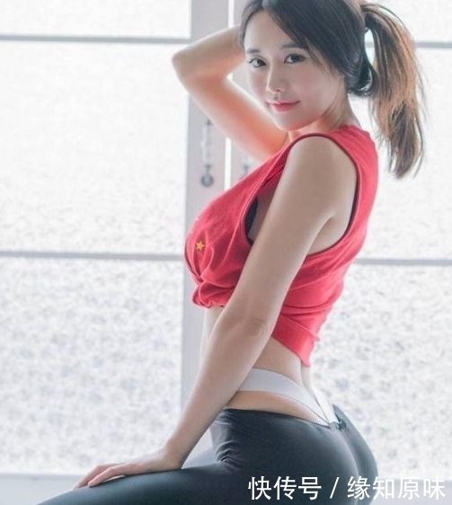 韵味|清澈甜美的打底裤小姐姐,透出了时尚潮流韵味美,特别吸引人