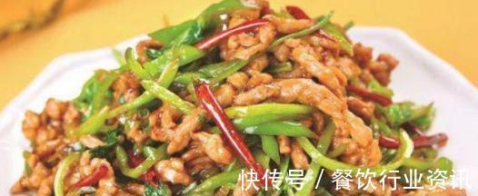 黄喉段|美食推荐:毛血旺、小炒牛肉、香辣肉丝、干锅墨鱼仔的做法