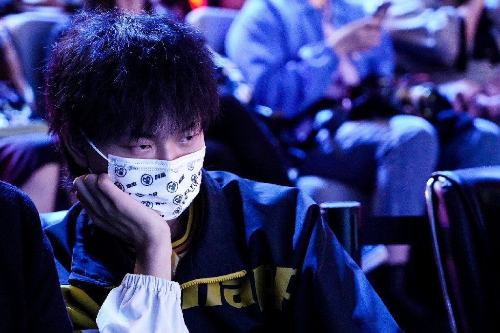 剑豪|王者荣耀：剑豪出奇招！“自杀式”打法，QG打蒙AG一诺