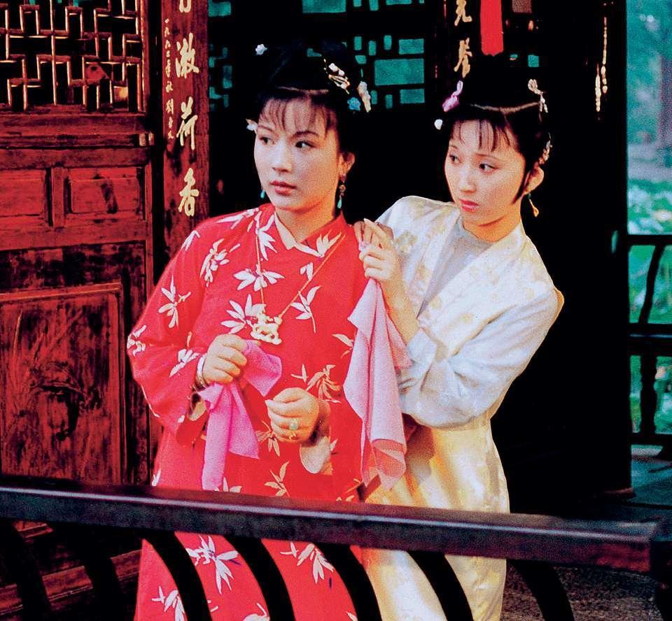 湘云&很少有谁敢拿林黛玉打趣,自诩“是真名士”的史湘云也一样吗?