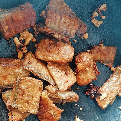 宝子们|红烧炸带鱼