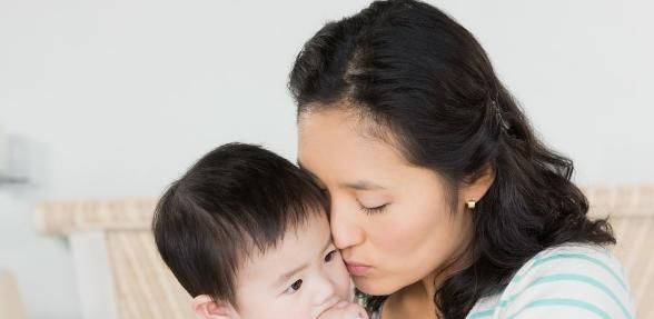 孩子小时候有3个特点,长大后就是学霸?优秀父母要知道,很关键