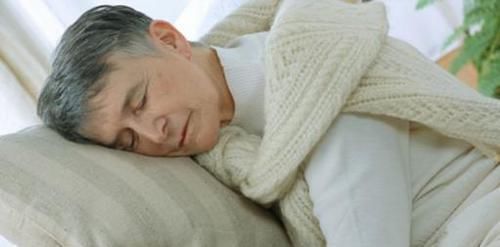 睡眠质量|50—60岁是男性寿命“决胜期”,晚上的3个习惯,起决定性作用