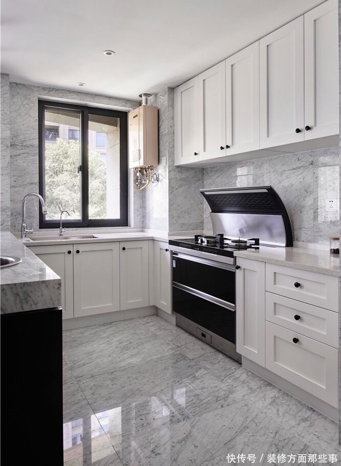 慵懒度|180平现代风四居,将小阳台都扩展到客餐厅中有280㎡的既视感