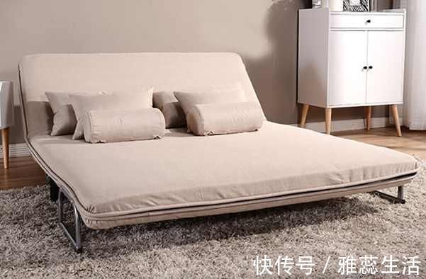 沙发床|越来越多人家里都不买沙发了，直接这样装，实用又不占地方