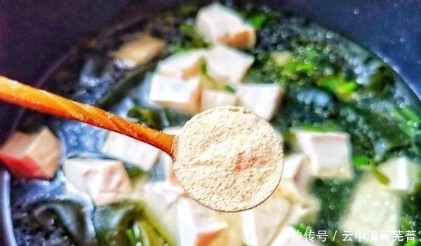 豆腐|日本人称它为“长寿菜”,和豆腐一起煮,每天一碗,健康营养