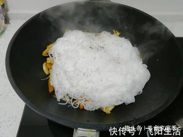 大v|大叔第一次做菜花粉丝煲,品相一般,但味道还不错,一人吃了一盆