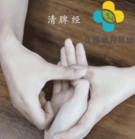 包包|孩子眼皮上长包,不痛不痒,一直消不下去?说明这里出了问题!