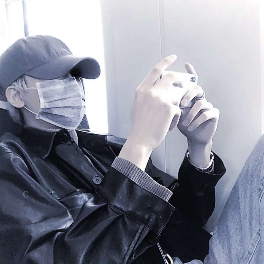 小穎|神仙·男生頭像丨留給世界的只能是背影