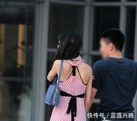 魅力 女性展示魅力，散发“爱”的信息，成为男人注目的焦点及追求对象！