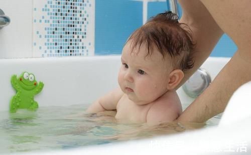 肺活量|宝宝爱洗澡,好处多多,聪明的宝爸宝妈们都知道吗?