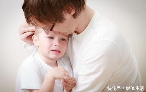 小宝宝|睡前抚摸宝宝这3个部位,不仅越睡越“香甜”,还能促进大脑发育