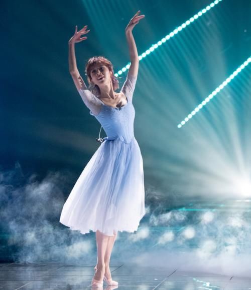 金巧巧遭淘汰自侃翻红失败，后悔来节目，录300小时镜头仅几分钟