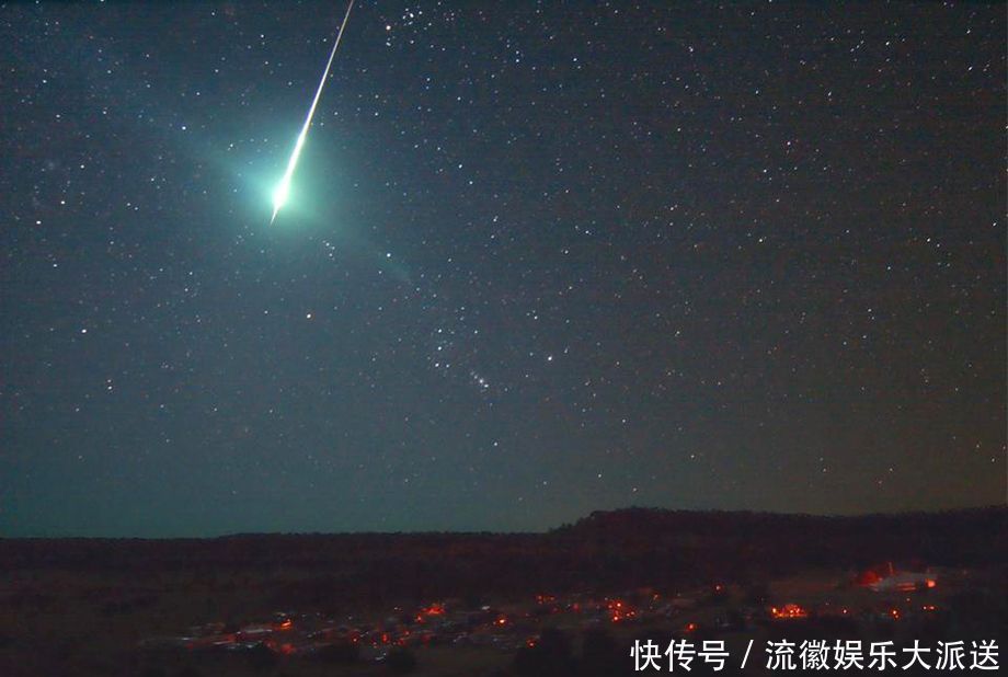 星星 夜空中一颗星星突然一亮就消失，那会是什么