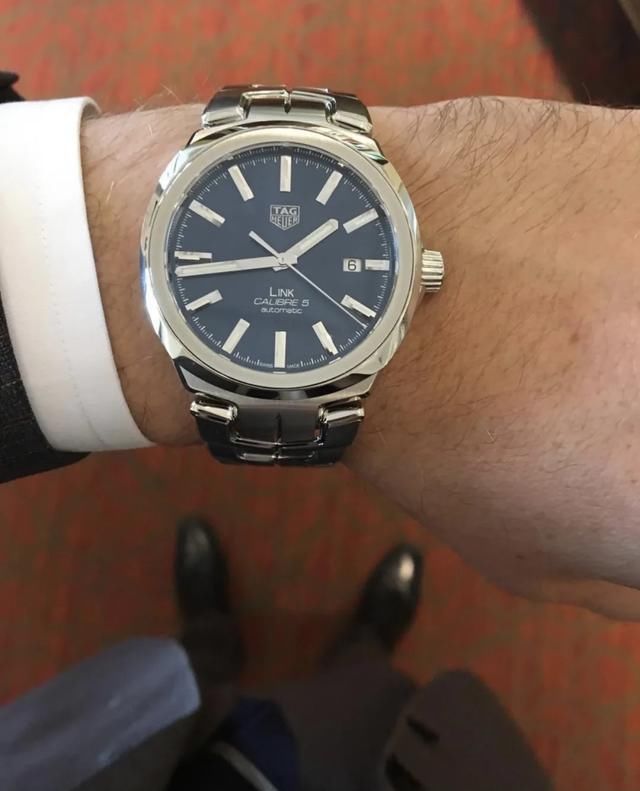 推荐款丨戴什么手表，能在点烟时轻易吸引女孩子的注意？