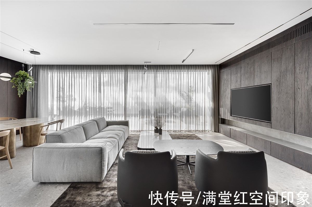 单色系|如何打造高级住宅？懂了这些装修技巧，住所高级又时尚
