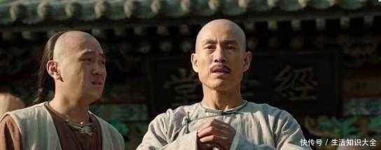 吊钱|乾隆一上联“三个铜钱贺礼,嫌少勿收,收则爱财”,下联绝了!