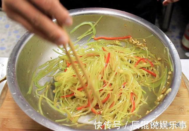 清脆|凉拌莴笋丝清脆有妙招,学会这两个小窍门,口感清脆,营养又开胃
