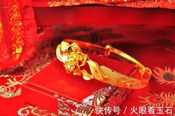 金汞齐|新买的黄金戒指,没戴多久就变白了,难道是假黄金吗?