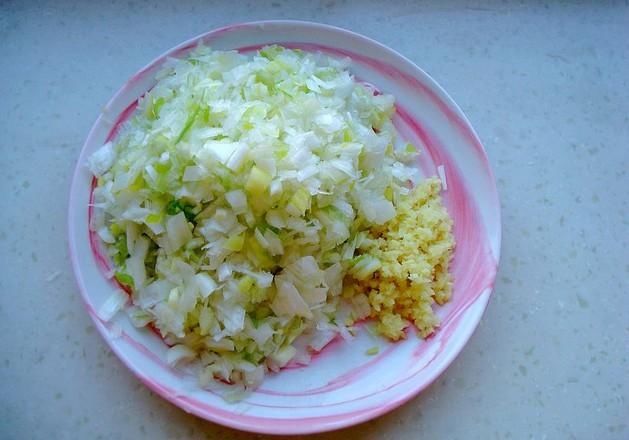 年夜饭包饺子，猪肉牛肉比不上这肉，好吃还营养，吃完暖洋洋