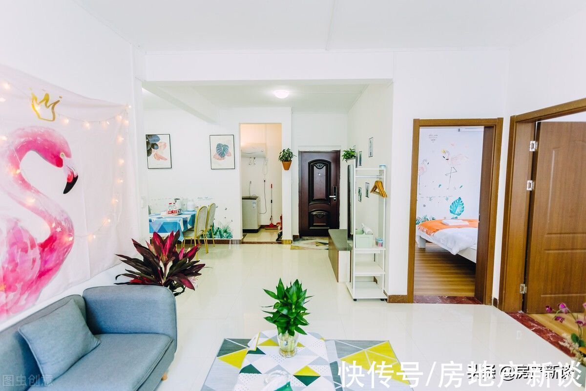 户型|同一栋楼,为何“中间户型”卖完了,两个边户却还剩很多呢?