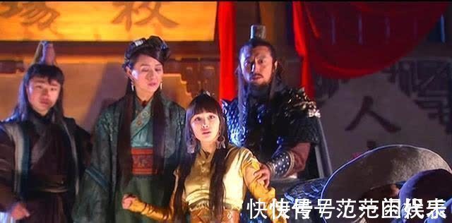 射雕英雄传&郭襄的父亲究竟是谁,李莫愁为何说是杨过?黄蓉脸红了