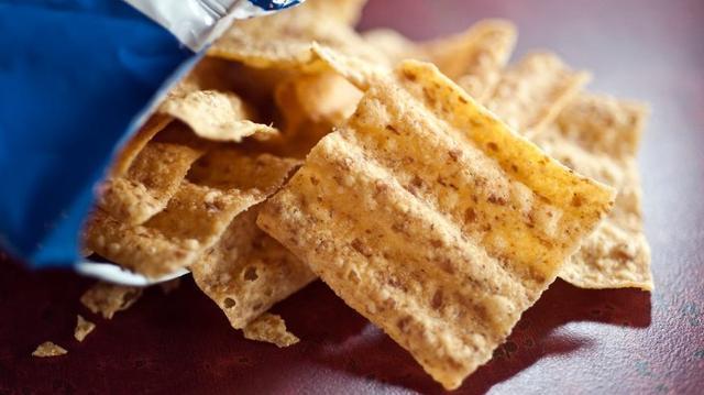 血糖控制|当你患有2型糖尿病时,要避免吃以下9种食物,为了身体健康