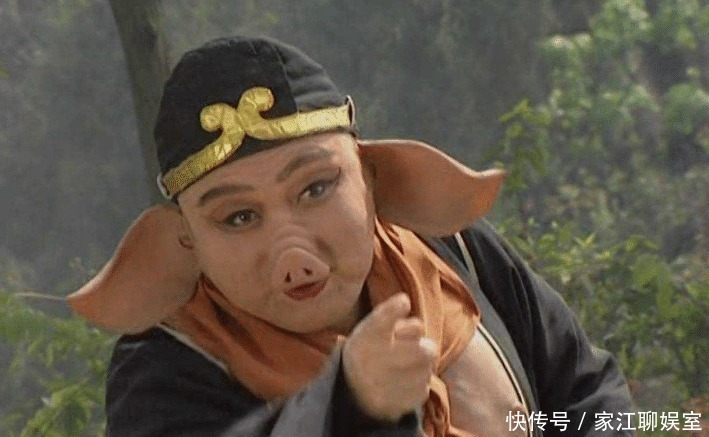 猪八戒|上联:“八戒洗澡,猪下水”,下联要与西游记相关,网友:太难了