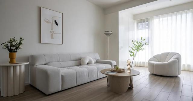 柜体|这对夫妻的“穷装风”新家，明亮又舒适，证明了越简单越美好！