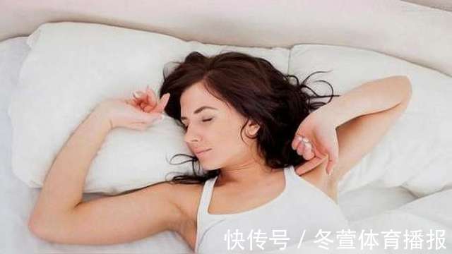 老一辈子|睡觉时不要“脚朝西、头朝东”是迷信邪说吗?专家:有科学依据