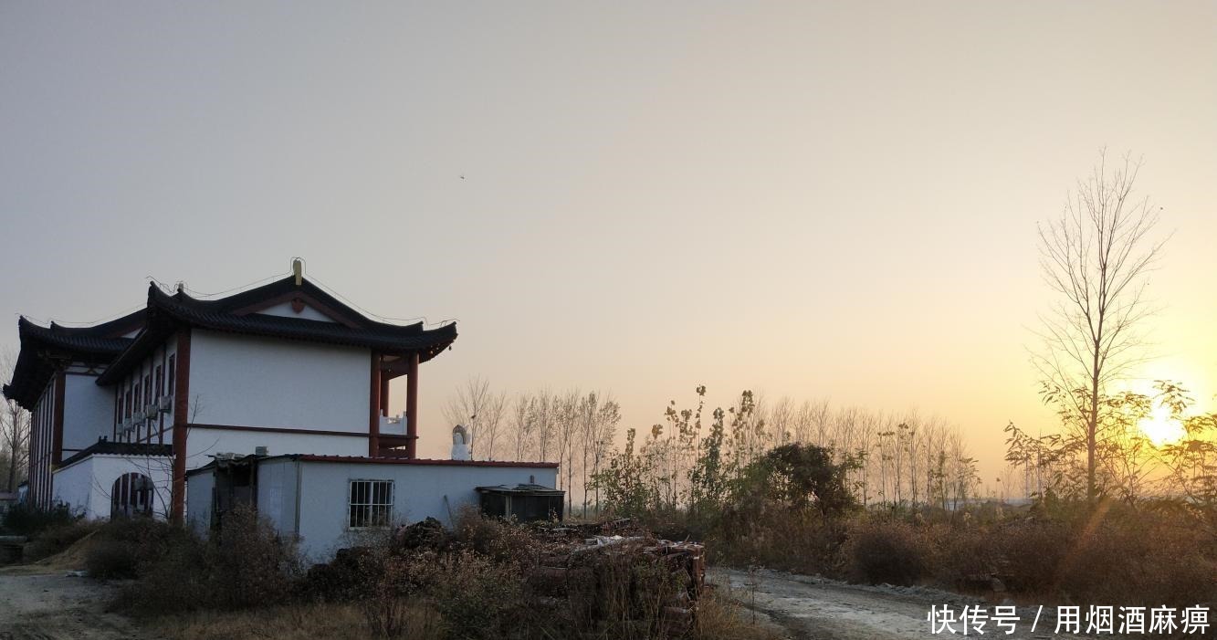 中年|菏泽城西南这处寺院依水而建, 迟重瑞为其捐赠一尊三面观音！