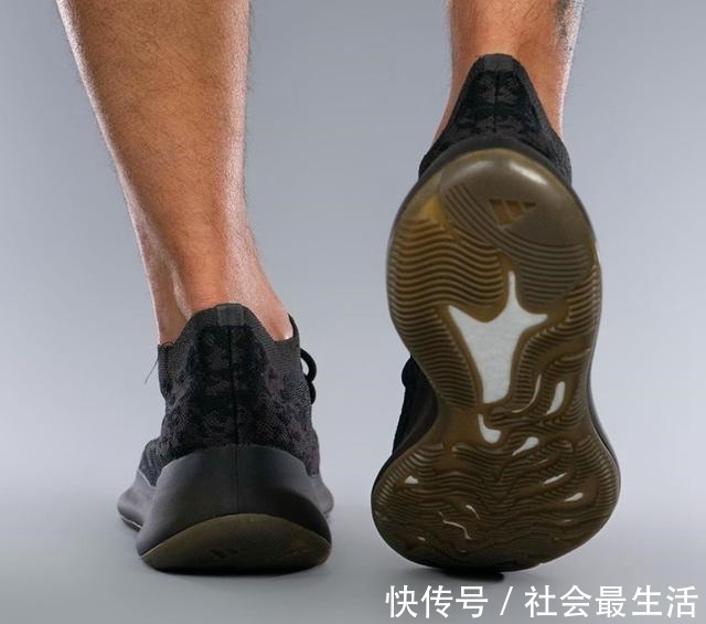 onyx 黑武士配色超能打！全新Yeezy 380上脚图释出！