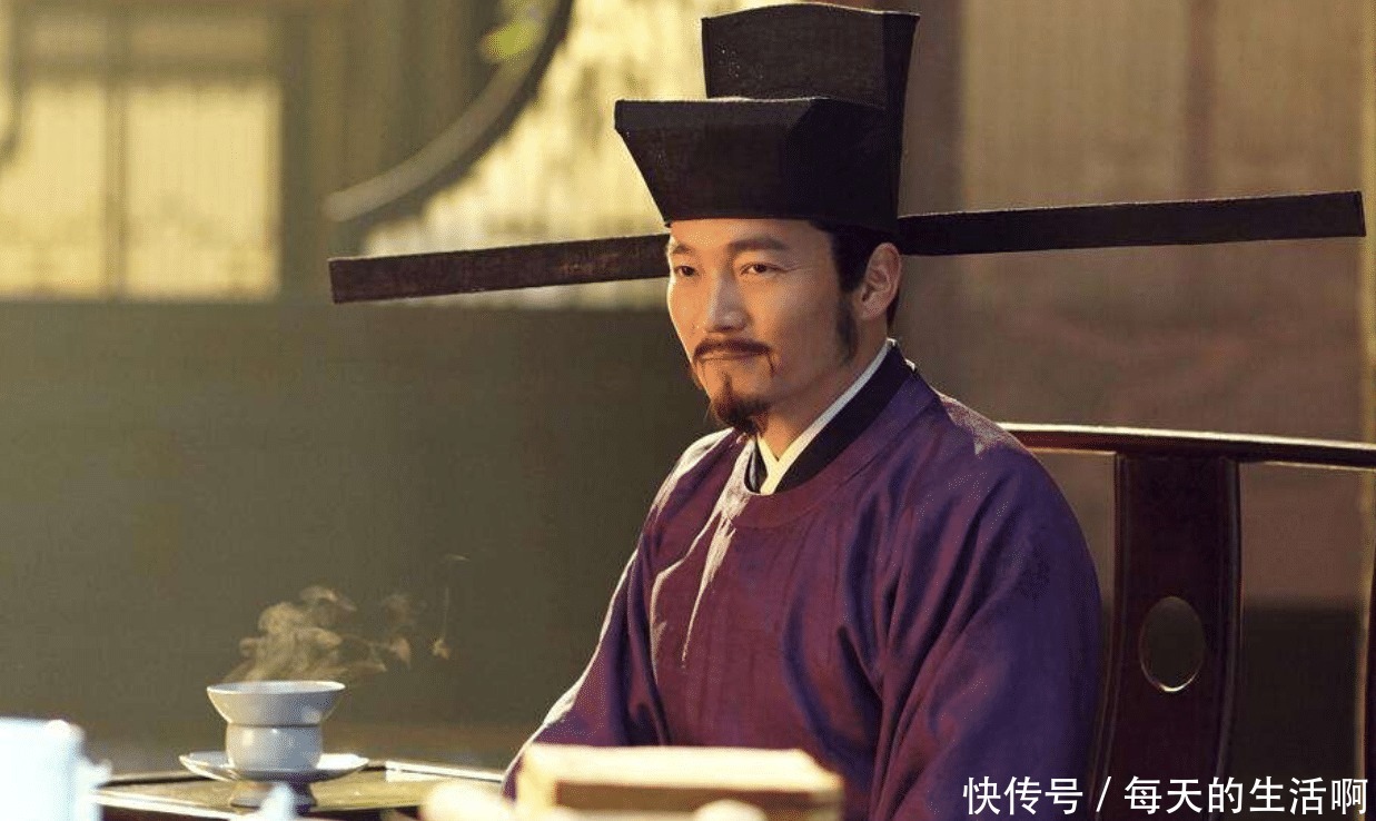 闹饥荒|民闹饥荒商人趁机哄抬物价,灾民买不起米,范仲淹米价再涨一倍