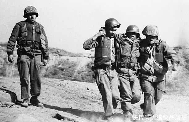 敌人|美军撤出汉城,李承晚提出质疑,美军司令李奇微去前线听听敌人的军号