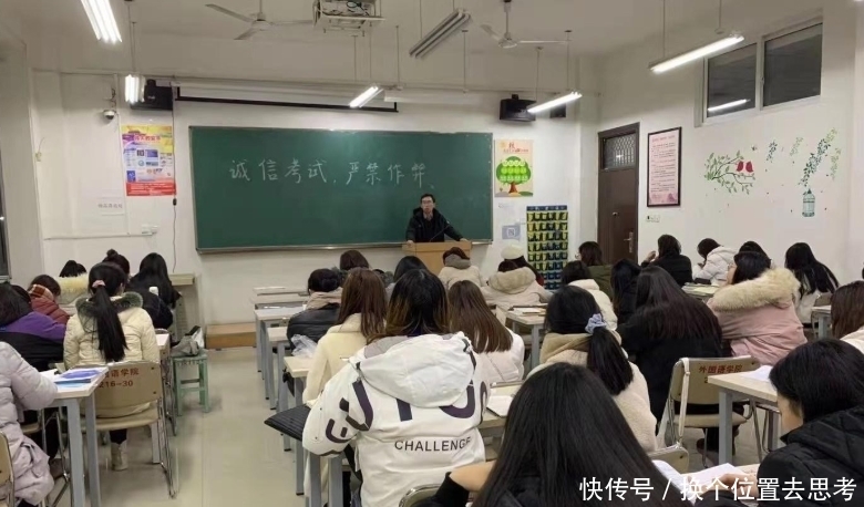 大学就读期间，若出现挂科重修会被记入档案里吗，看辅导员怎么说