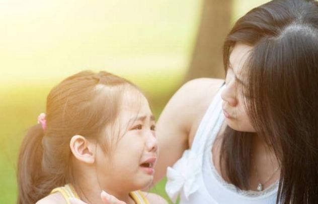 哥哥|''你就不能让着你弟弟点吗'',听了大宝的话,妈妈才反应过来后悔