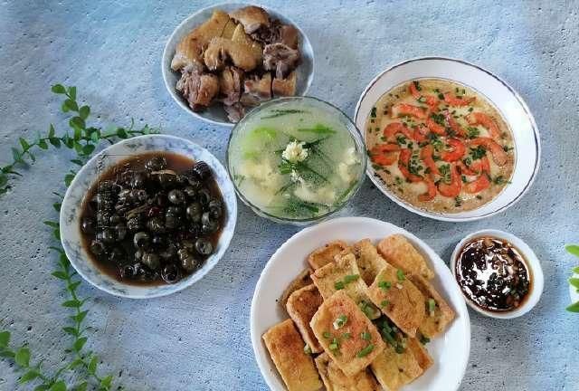 孩子|母女仨的晚餐,瞬间在朋友圈沸腾了网友怪不得孩子个高还不胖