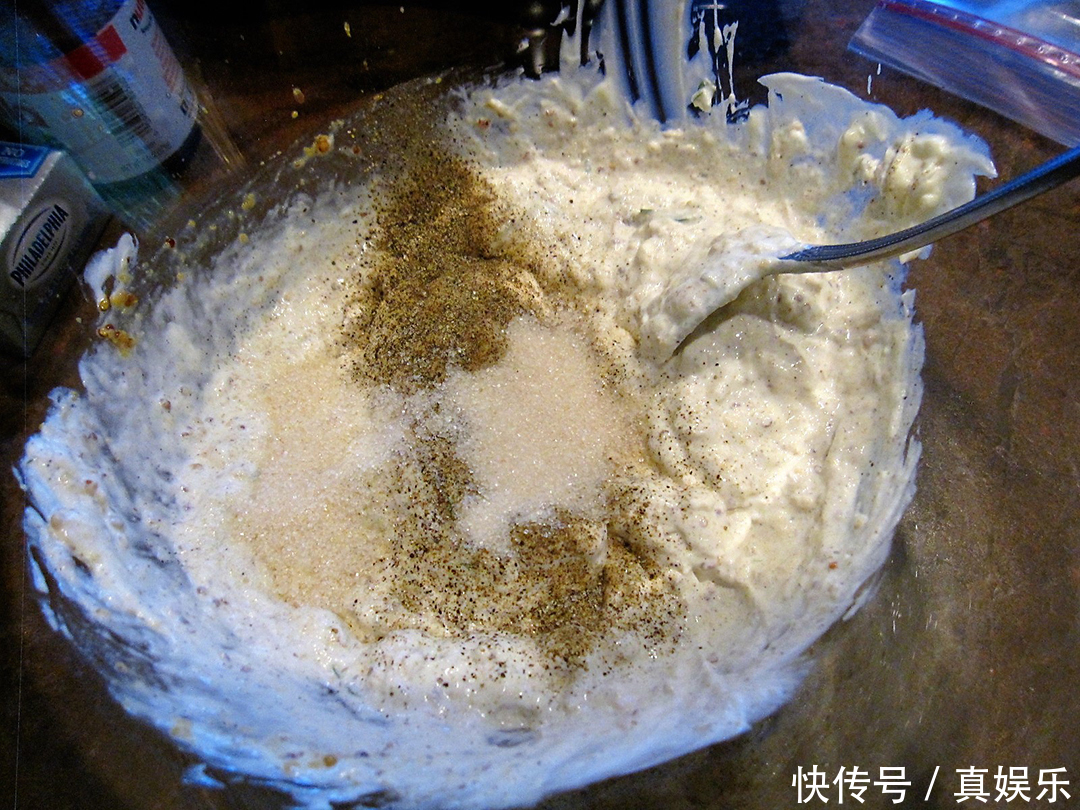 一到冬天,我家面条就要换种新吃法,不蒸不煮也不炒,却比肉还香