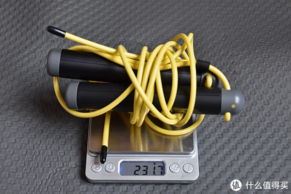 极致灰|这些年给孩子买的东西 篇十八：极致灰和亮丽黄的最美配色，咕咚智能跳绳Lite