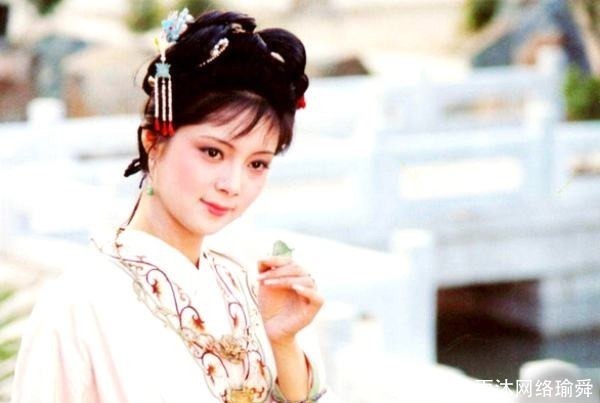 红楼梦|贾母疼爱外孙女,为何不把林黛玉嫁给贾宝玉?贾政给出答案