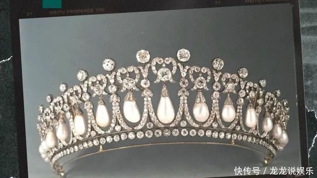 梅根vs凯特从她们戴的珠宝就能看出来,女王更爱的是谁