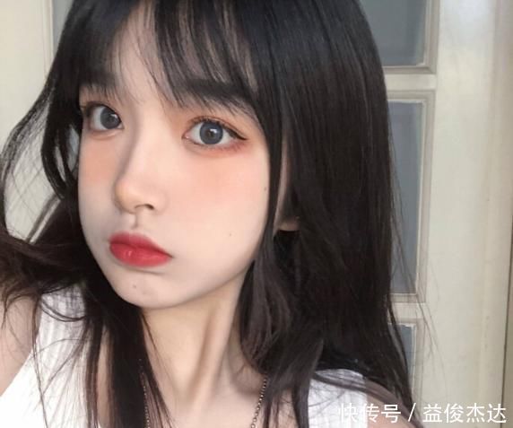 国字脸|这3种脸型的女生,最好放弃“留刘海”,不然被叫“阿姨”可别哭