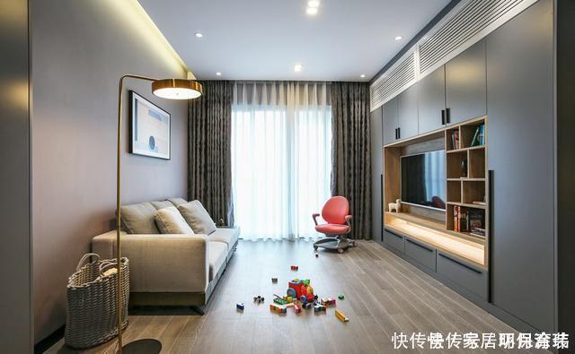 衣帽间|102平现代轻奢风三居室,一家四口这样住就好