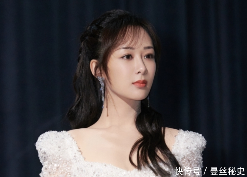 写真|杨紫录节目角色扮演，民国学生造型太惊艳！这脸蛋说18岁我都信