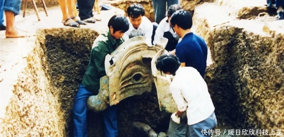 霸榜热搜，3天圈粉千万：这才是真顶流！