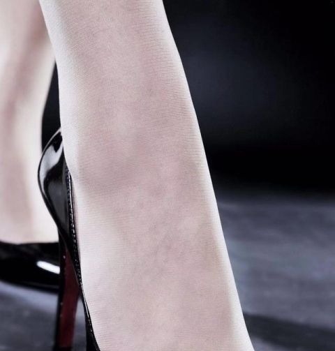 穿搭 高跟鞋精妙的设计,不仅展现女性魅力还可以优化脚部线条