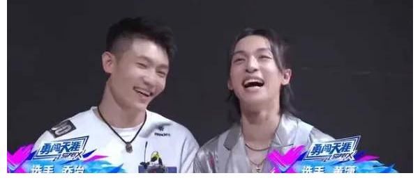 编舞师|张艺兴，淘汰日本编舞师，意料之外，情理之中