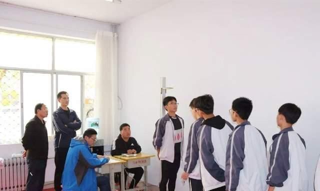 东亚|中国19岁男女平均身高超过日本、韩国,成东亚第一,你达标了吗