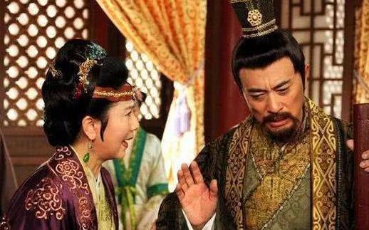 贾珠!赵姨娘死时,贾政在干什么?顺着这个思路,一定能得到反转的答案