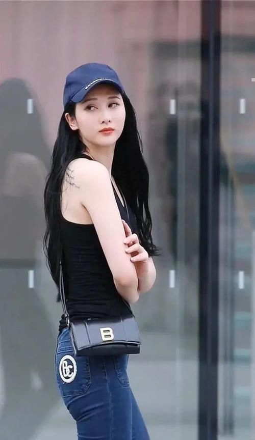 牛仔外套 高颜值瑜伽裤让你美成仙,用心挑选和搭配的女生,舒适清爽